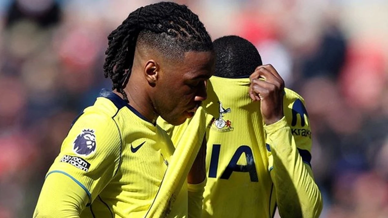 على أبواب الهبوط.. دموع القائد تختصر وضع توتنهام في البريميرليج.